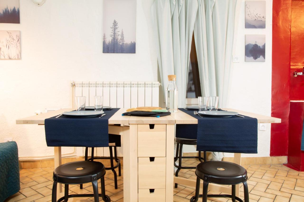 Petit Studio Secret - Coeur De Provence - 4 Personnes Volx Bagian luar foto