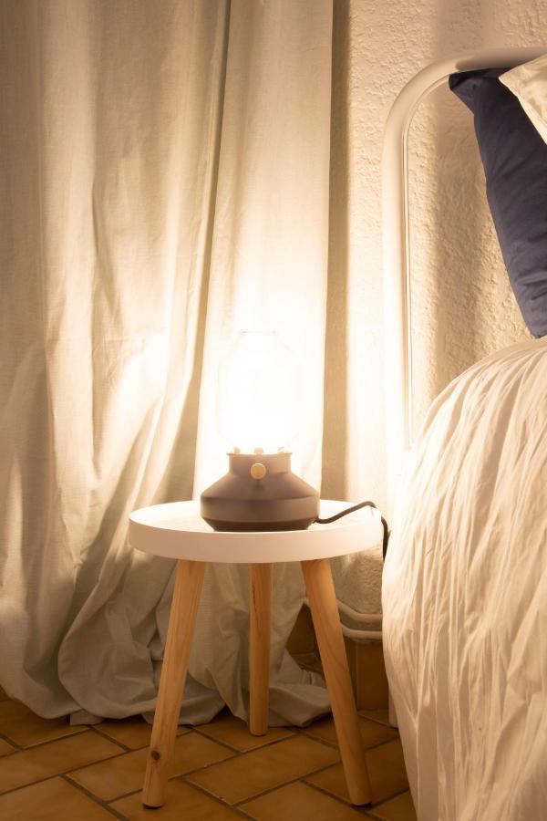 Petit Studio Secret - Coeur De Provence - 4 Personnes Volx Bagian luar foto
